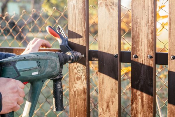 Wood Fence Maintenance in Summerville