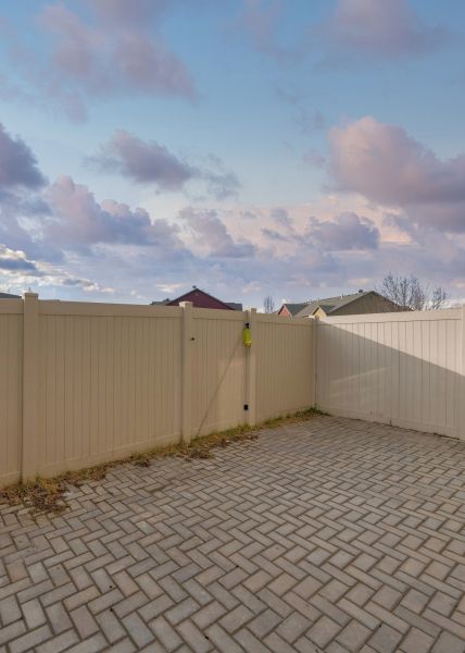Tan PVC Fence Installation in Summerville
