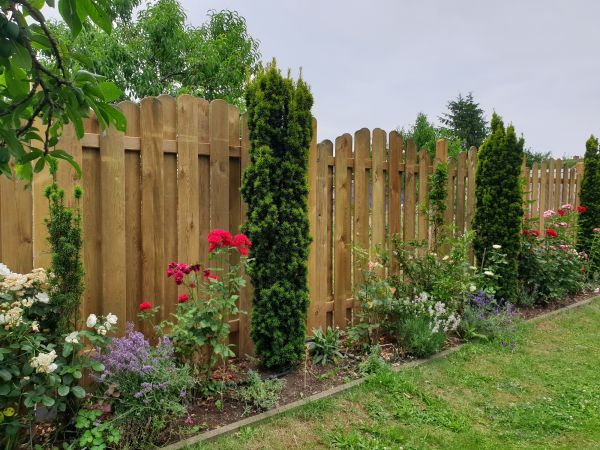 Leaning Fence Repair in Summerville